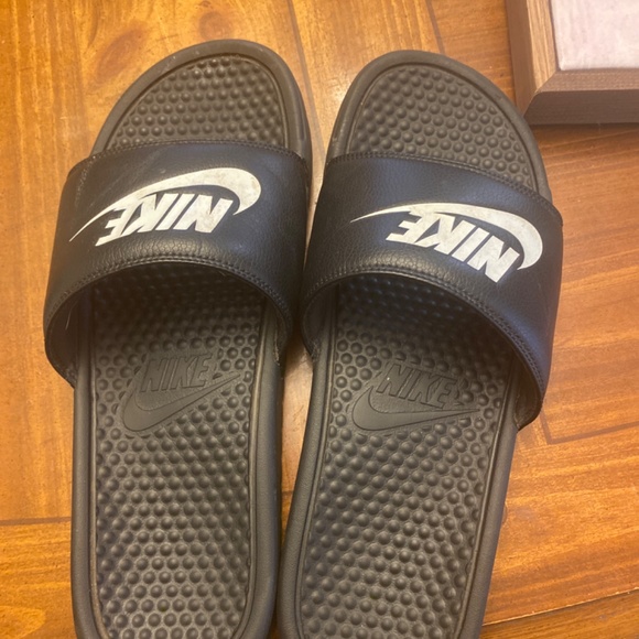 Nike slides